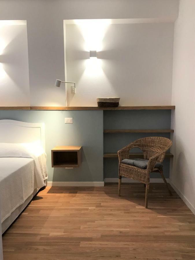 Cinema House Apartments Orbetello Extérieur photo